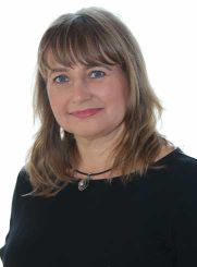 Ria Hauser, Industriekauffrau, Lottstetten